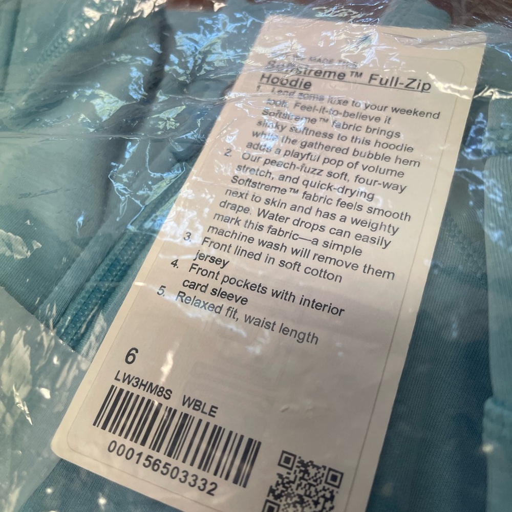 New lululemon softstreme full zip hoodie size 6 washed blue - Picture 4 of 4